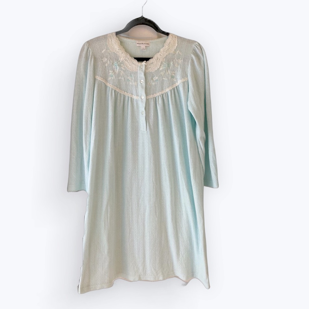 Miss Elaine Nightgown Light Blue Medium